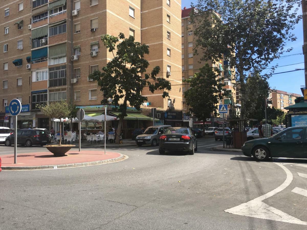 阿米戈斯家庭度假公寓 马拉加 外观 照片