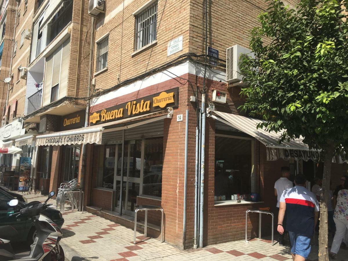 阿米戈斯家庭度假公寓 马拉加 外观 照片